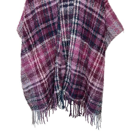 Woolrich Women's‎ Purple Knit Wrap Blanket/Poncho One Size - Picture 2 of 6